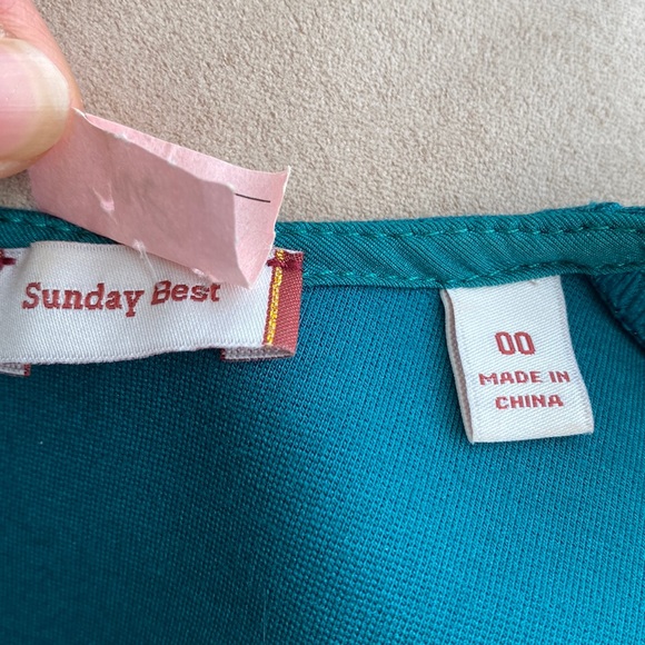 Aritzia Sunday Best Tartine Dress.  Size 00 - Picture 3 of 3